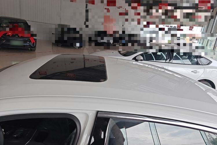 Used CHANGAN Eado 2025 Blue Whale 1.5T 500Bar Prestige Model Roof
