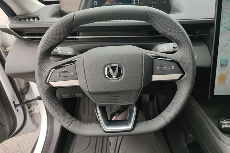 Used CHANGAN Eado 2025 Blue Whale 1.5T 500Bar Prestige Model Steering Wheel