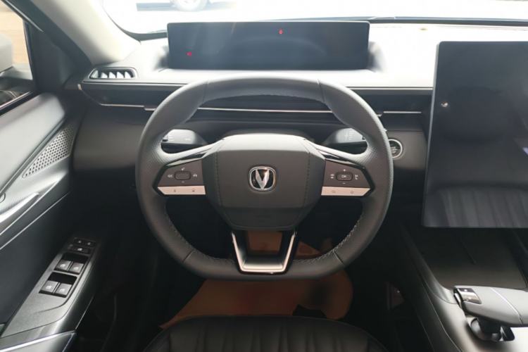 Used CHANGAN Eado 2025 Blue Whale 1.5T 500Bar Flagship Model Steering Wheel