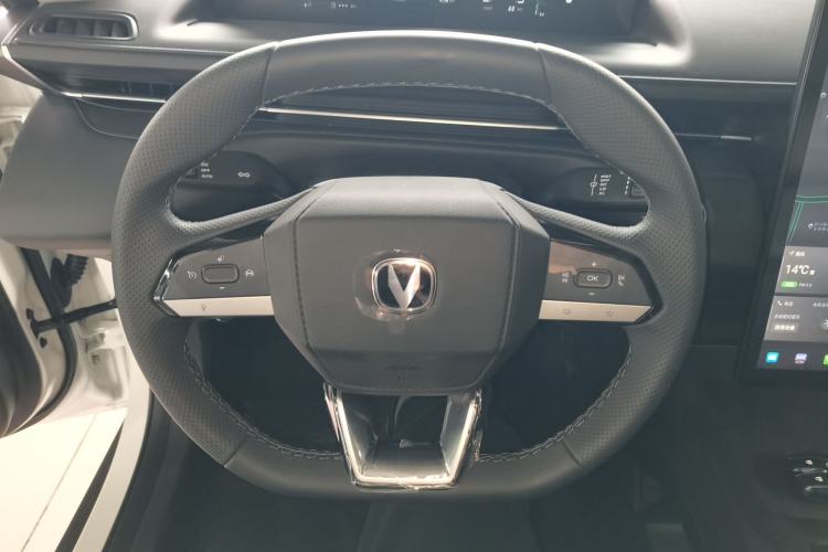 Used CHANGAN Eado 2025 Blue Whale 1.5T 500Bar Prestige Model Steering Wheel