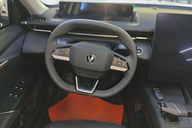 Used CHANGAN Eado 2025 Blue Whale 1.5T 500Bar Prestige Model Steering Wheel