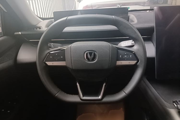 Used CHANGAN Eado 2025 Blue Whale 1.5T 500Bar Prestige Model Steering Wheel