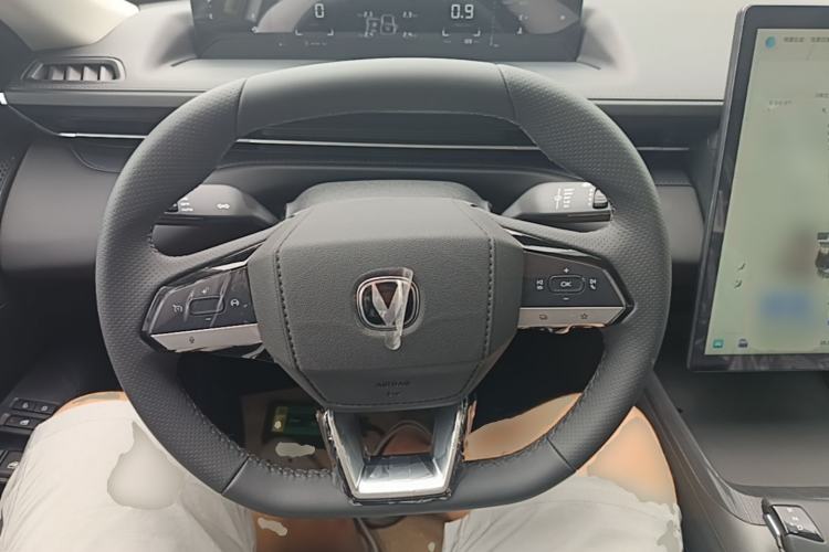 Used CHANGAN Eado 2025 Blue Whale 1.5T 500Bar Prestige Model Steering Wheel