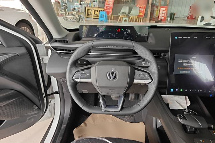 Used CHANGAN Eado 2025 Blue Whale 1.5T 500Bar Prestige Model Steering Wheel