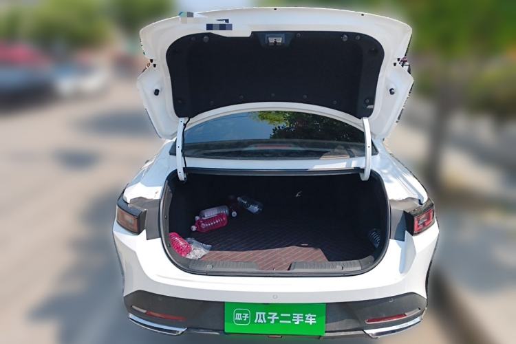 Used CHANGAN Eado 2025 Blue Whale 1.5T 500Bar Prestige Model Trunk