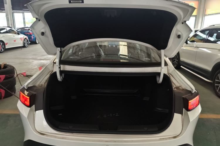 Used CHANGAN Eado 2025 Blue Whale 1.5T 500Bar Prestige Model Trunk