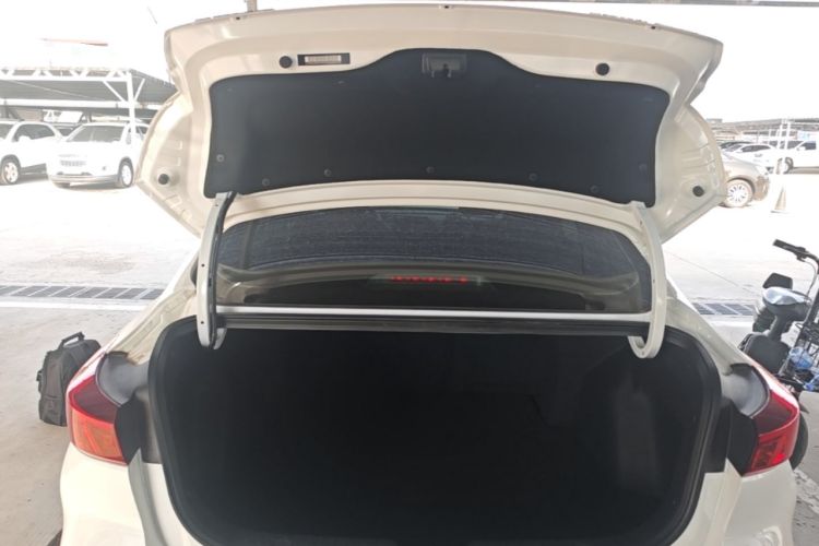 Used CHANGAN Eado 2025 PLUS 1.4T Dual-Clutch High-Energy Version Trunk