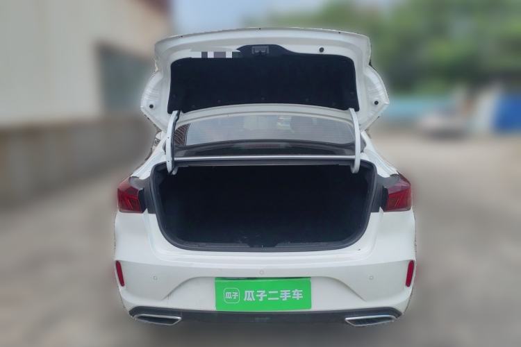 Used CHANGAN Eado 2025 PLUS 1.4T Dual-Clutch High-Energy Version Trunk