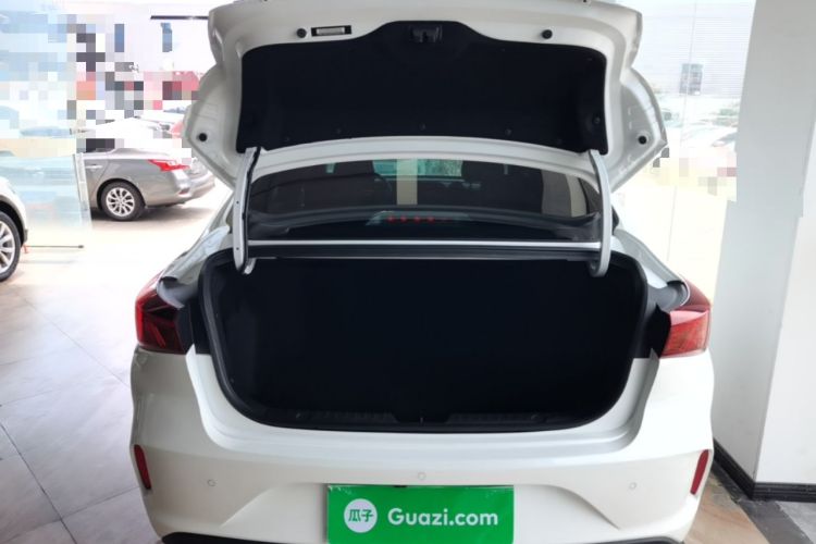 Used CHANGAN Eado 2025 PLUS 1.4T Dual-Clutch High-Energy Version Trunk