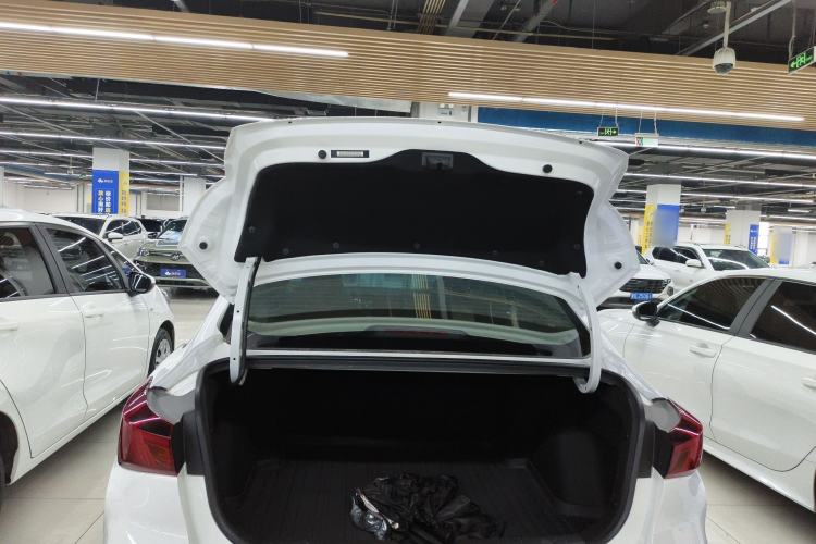 Used CHANGAN Eado 2025 PLUS 1.4T Dual-Clutch High-Energy Version Trunk