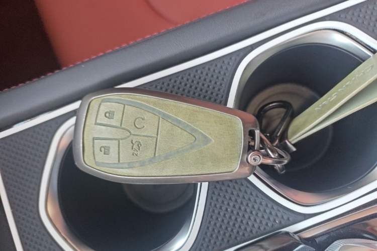 Used CHANGAN Eado 2025 PLUS 1.4T Dual-Clutch High-Energy Version Vehicle Key
