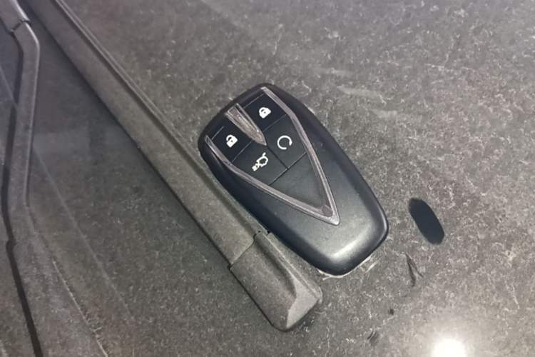 Used CHANGAN Eado 2025 Blue Whale 1.5T 500Bar Prestige Model Vehicle Key