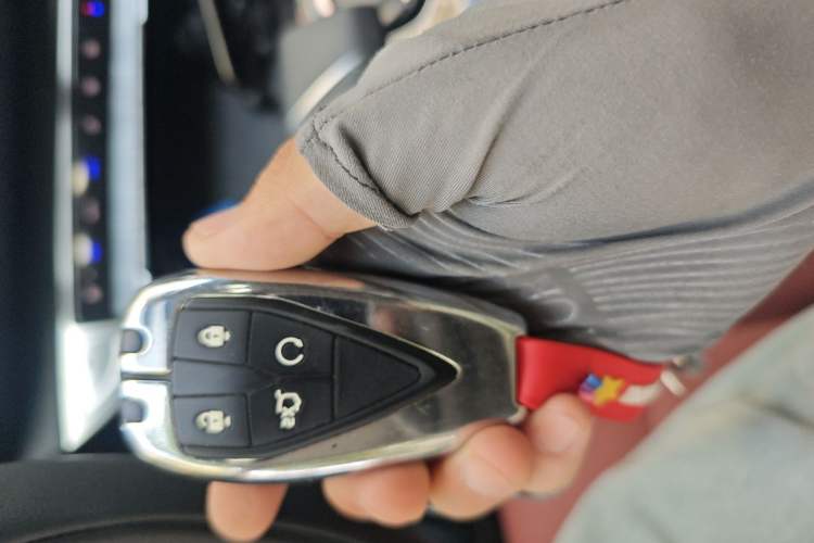 Used CHANGAN Eado 2025 PLUS 1.4T Dual-Clutch High-Energy Version Vehicle Key