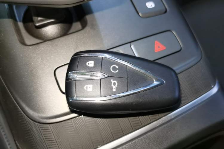 Used CHANGAN Eado 2025 Blue Whale 1.5T 500Bar Prestige Model Vehicle Key