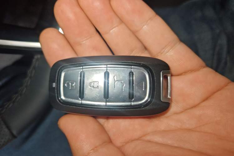Used CHANGAN Eado 2025 Blue Whale 1.5T 500Bar Prestige Model Vehicle Key