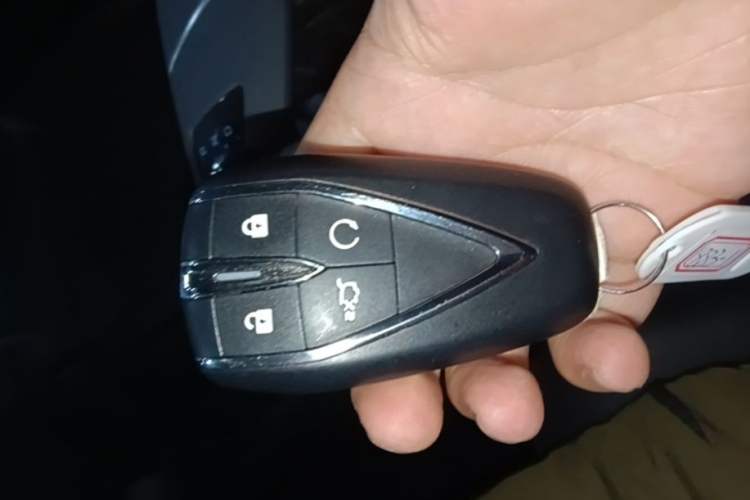 Used CHANGAN Eado 2025 Blue Whale 1.5T 500Bar Prestige Model Vehicle Key