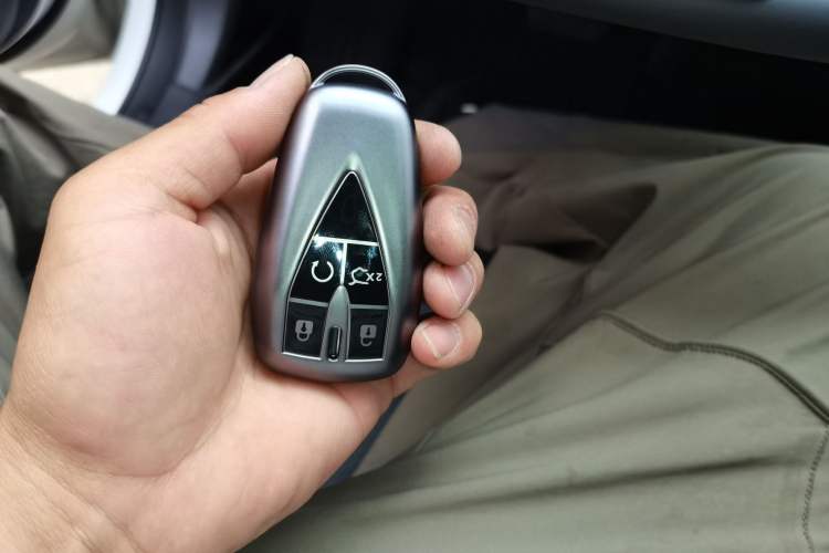 Used CHANGAN Eado 2025 Blue Whale 1.5T 500Bar Prestige Model Vehicle Key