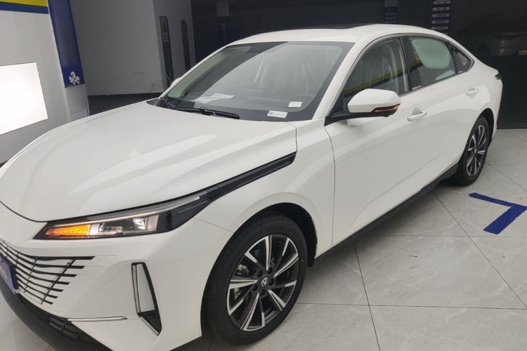 Used CHANGAN Eado 2025 Blue Whale 1.5T 500Bar Prestige Model Guazi used car, China used car export, Used car for sale, Used  cars, Cheapest cars for sale