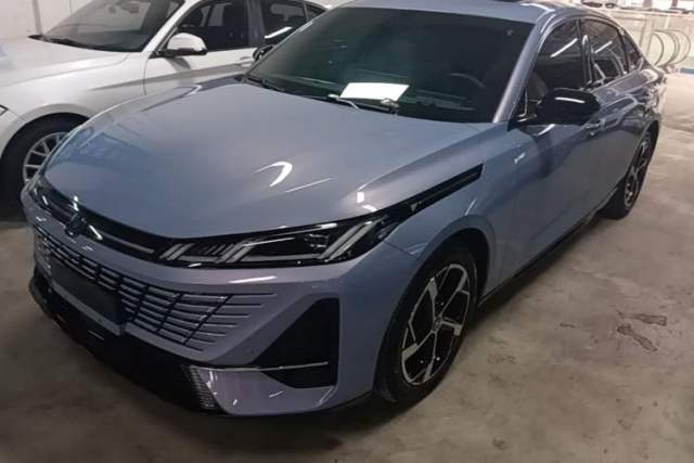 Używany CHANGAN Eado 2026 Model, Fourth Generation, 1.5T 500Bar Enjoyment Edition