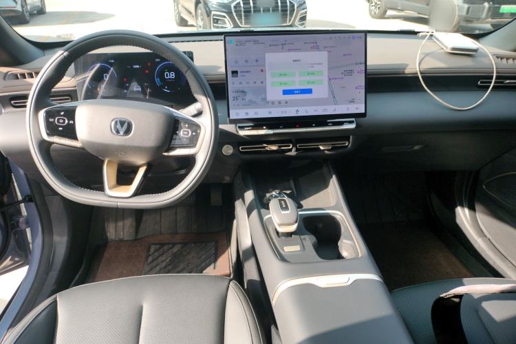 Used CHANGAN Eado 2026 Model, Fourth Generation, 1.5T 500Bar Enjoyment Edition Center Console