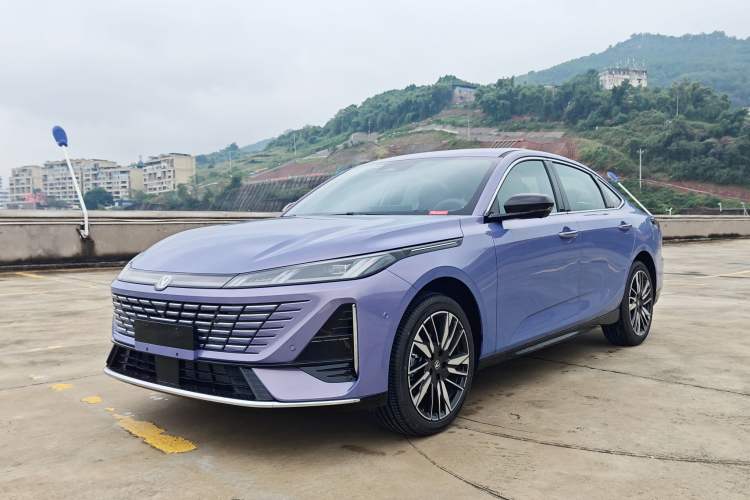 CHANGAN Eado 2026 Model 1.5L Blue Whale Super Engine—Smart Enjoyment Edition