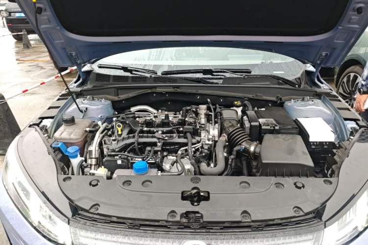 Used CHANGAN Eado 2026 Model, Fourth Generation, 1.5T 500Bar Smart Enjoyment Edition Engine Bay