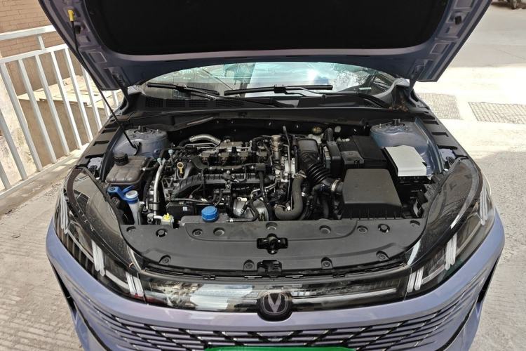 Used CHANGAN Eado 2026 Model, Fourth Generation, 1.5T 500Bar Enjoyment Edition Engine Bay