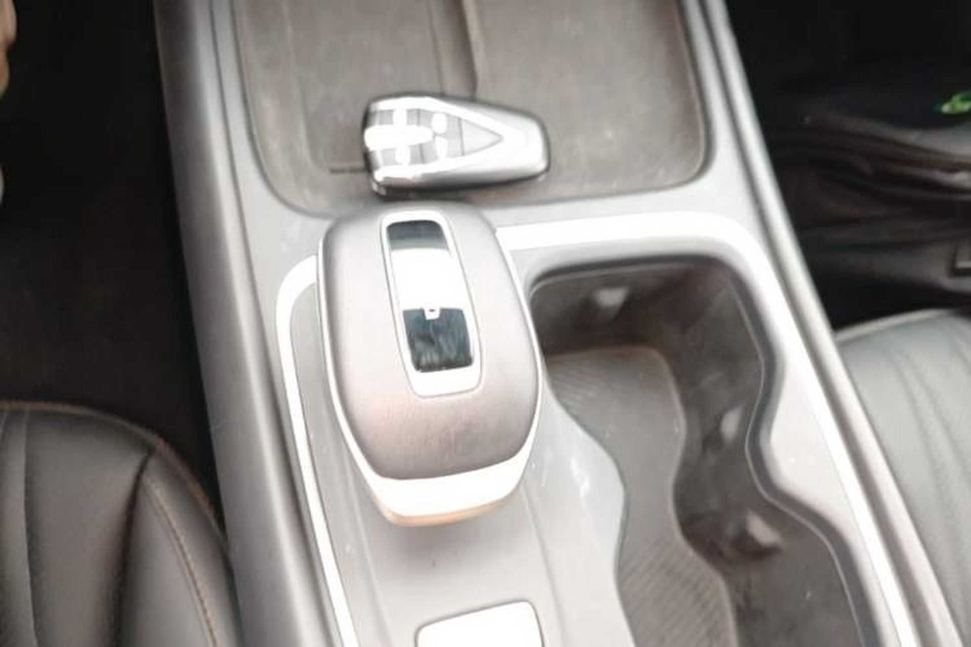 Used CHANGAN Eado 2026 Model, Fourth Generation, 1.5T 500Bar Smart Enjoyment Edition Gear Lever