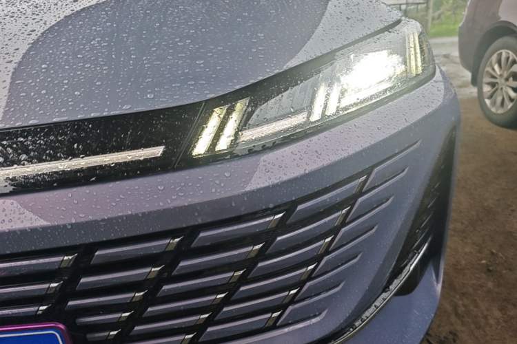 Used CHANGAN Eado 2026 Model, Fourth Generation, 1.5T 500Bar Enjoyment Edition Left Front Headlight