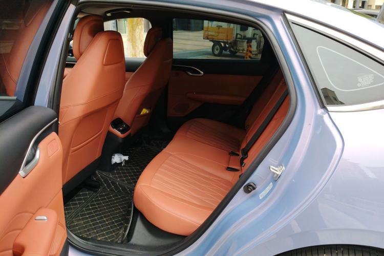 Used CHANGAN Eado 2026 Model, Fourth Generation, 1.5T 500Bar Smart Enjoyment Edition Left Rear Seat