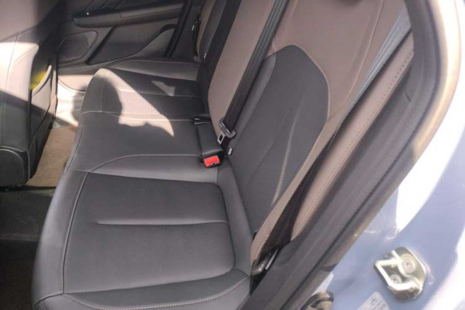 Used CHANGAN Eado 2026 Model, Fourth Generation, 1.5T 500Bar Enjoyment Edition Left Rear Seat