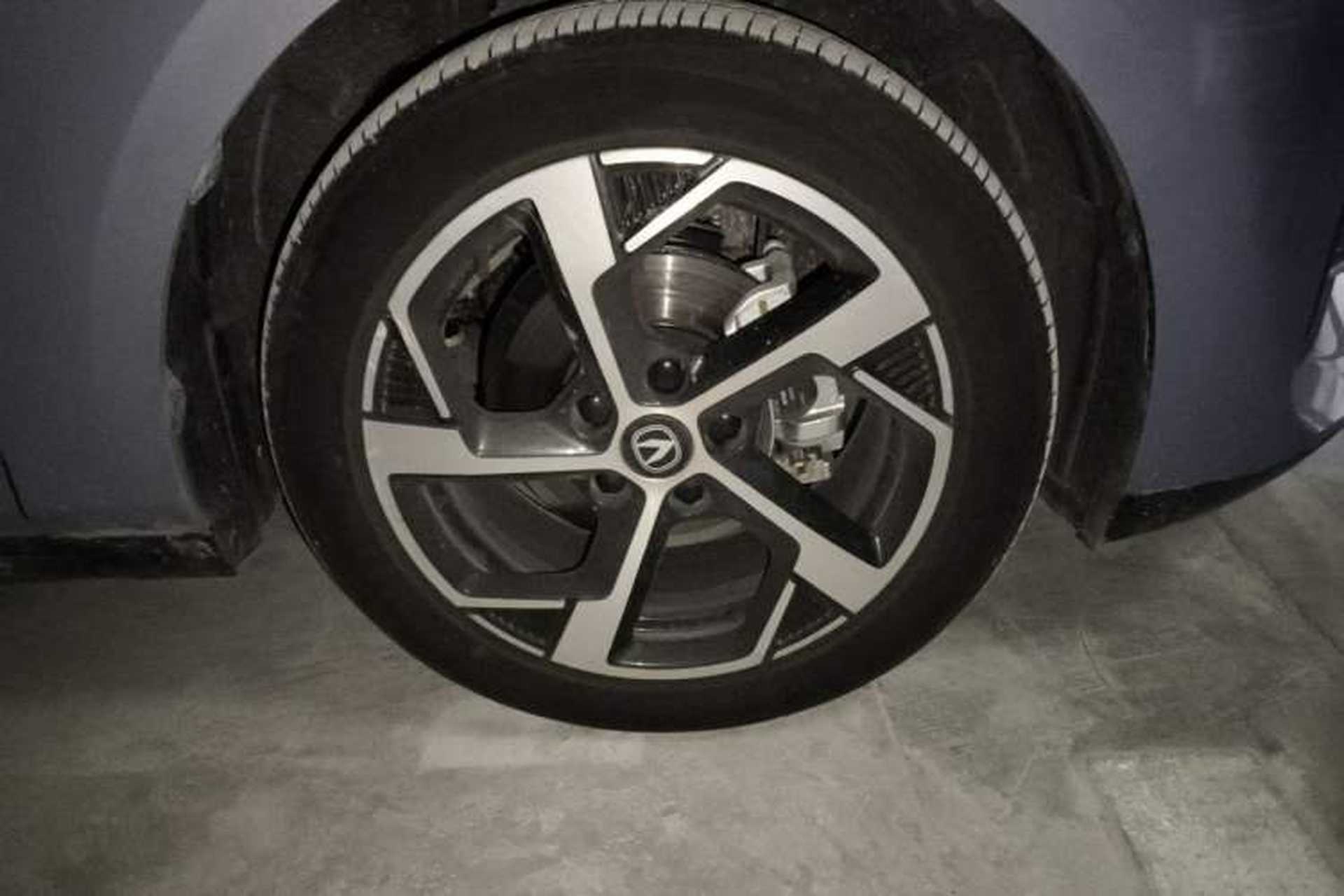 Used CHANGAN Eado 2026 Model, Fourth Generation, 1.5T 500Bar Enjoyment Edition Right Front Wheel Hub