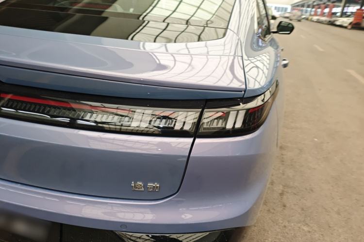 Used CHANGAN Eado 2026 Model, Fourth Generation, 1.5T 500Bar Smart Enjoyment Edition Right Rear Taillight