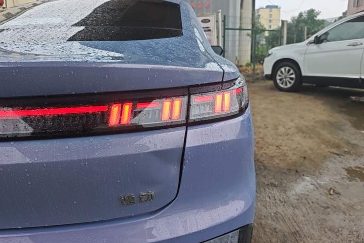 Used CHANGAN Eado 2026 Model, Fourth Generation, 1.5T 500Bar Enjoyment Edition Right Rear Taillight