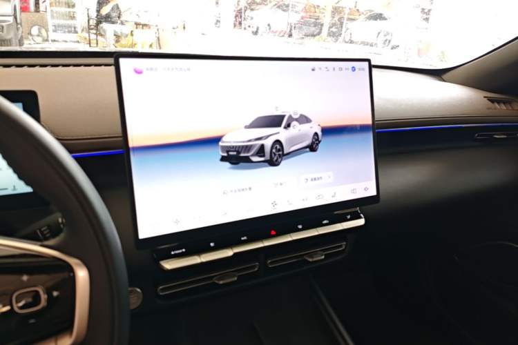 Used CHANGAN Eado 2026 Model, Fourth Generation, 1.5T 500Bar Smart Enjoyment Edition Audio And AC Panel