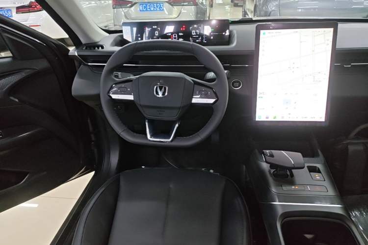 Used CHANGAN Eado 2026 Model, 1.5T Classic Edition Audio And AC Panel