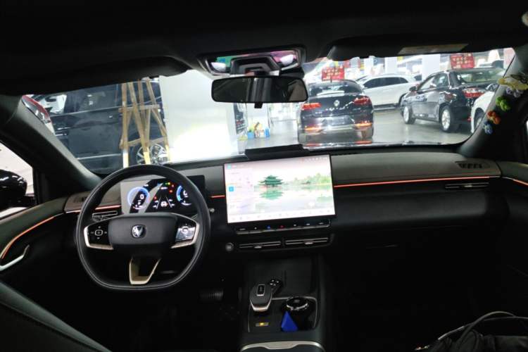 Used CHANGAN Eado 2026 Model, Fourth Generation, 1.5T 500Bar Enjoyment Edition Center Console