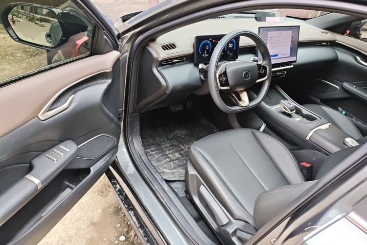 Used CHANGAN Eado 2026 Model, Fourth Generation, 1.5T 500Bar Dynamic Enjoyment Edition Driver Seat