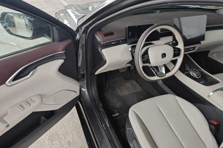Used CHANGAN Eado 2026 Model, Fourth Generation, 1.5T 500Bar Enjoyment Edition Driver Seat