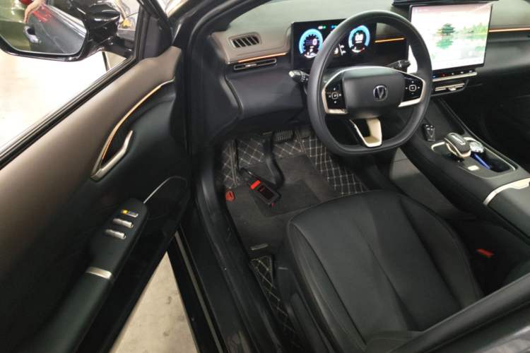 Used CHANGAN Eado 2026 Model, Fourth Generation, 1.5T 500Bar Enjoyment Edition Driver Seat