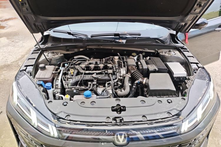 Used CHANGAN Eado 2026 Model, Fourth Generation, 1.5T 500Bar Dynamic Enjoyment Edition Engine Bay