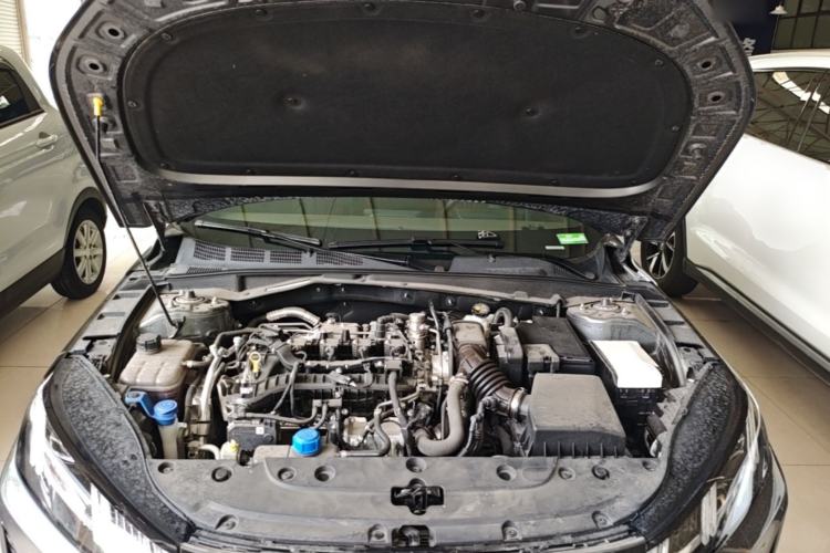 Used CHANGAN Eado 2026 Model, Fourth Generation, 1.5T 500Bar Smart Enjoyment Edition Engine Bay