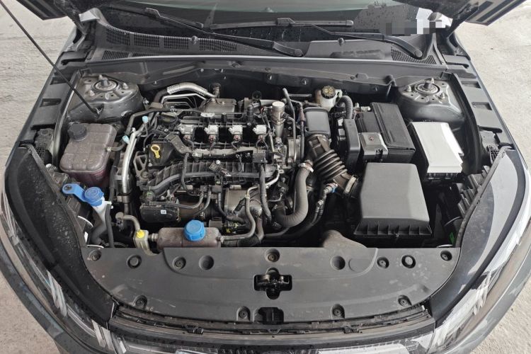 Used CHANGAN Eado 2026 Model, Fourth Generation, 1.5T 500Bar Enjoyment Edition Engine Bay