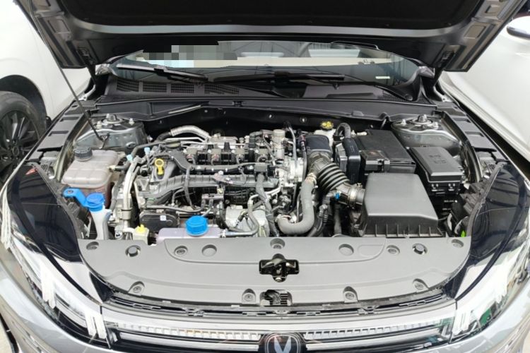 Used CHANGAN Eado 2026 Model, Fourth Generation, 1.5T 500Bar Smart Enjoyment Edition Engine Bay