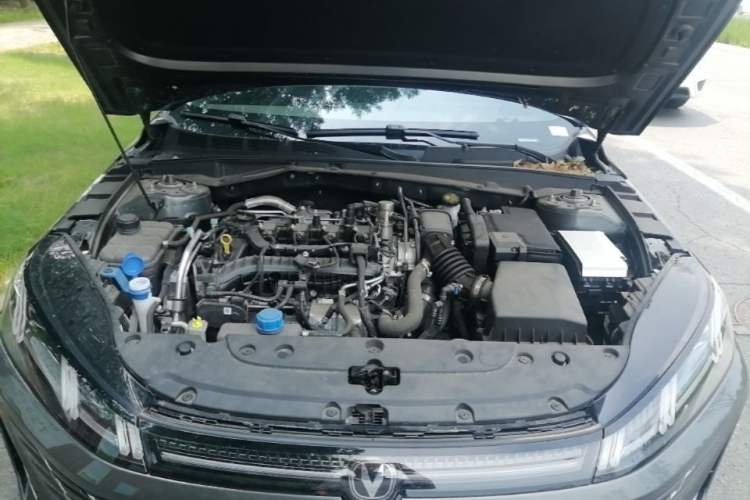 Used CHANGAN Eado 2026 Model, Fourth Generation, 1.5T 500Bar Smart Enjoyment Edition Engine Bay
