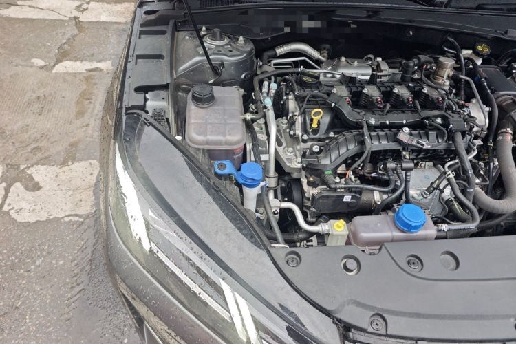 Used CHANGAN Eado 2026 Model, Fourth Generation, 1.5T 500Bar Enjoyment Edition Engine Bay Right