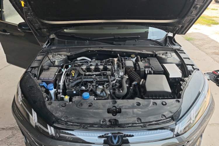 Used CHANGAN Eado 2026 Model, Fourth Generation, 1.5T 500Bar Smart Enjoyment Edition Engine Bay