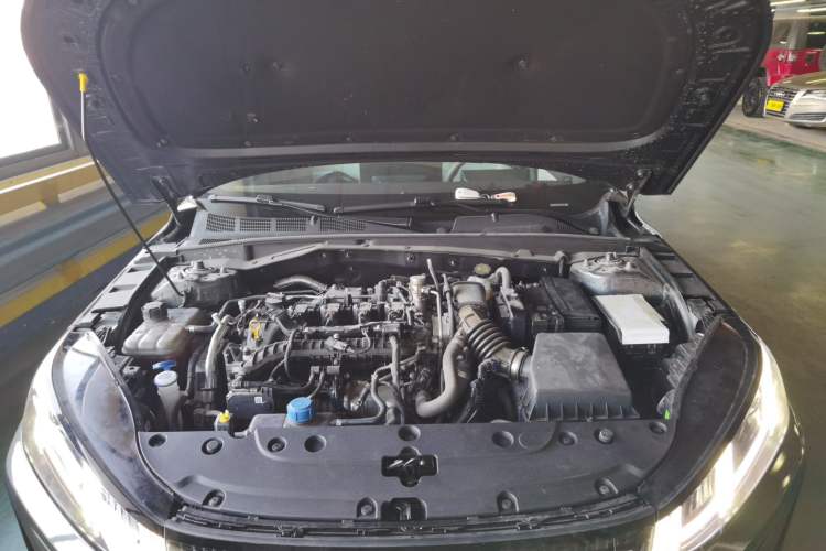 Used CHANGAN Eado 2026 Model, Fourth Generation, 1.5T 500Bar Enjoyment Edition Engine Bay