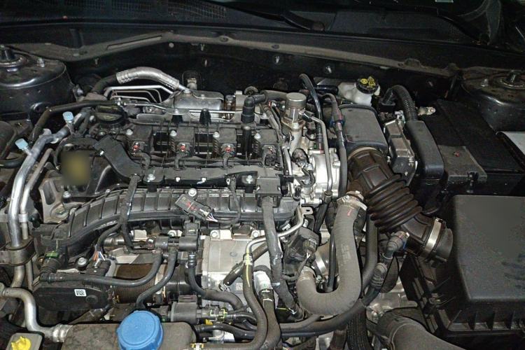 Used CHANGAN Eado 2026 Model, Fourth Generation, 1.5T 500Bar Enjoyment Edition Engine Bay