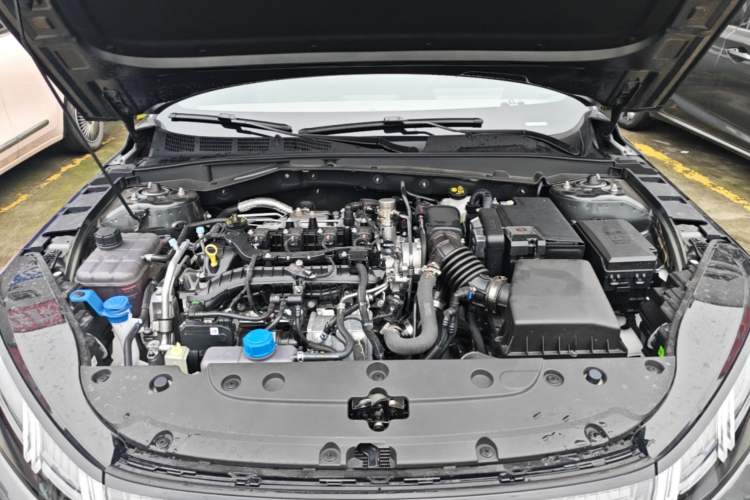 Used CHANGAN Eado 2026 Model, Fourth Generation, 1.5T 500Bar Smart Enjoyment Edition Engine Bay